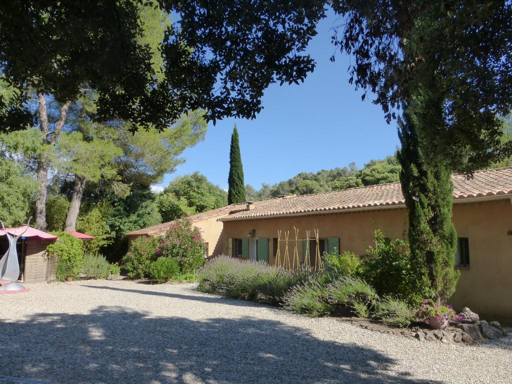 La Genestiere Bed & Breakfast Clermont-l'Herault Exterior photo